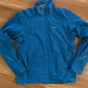 Arc’teryx Mens Large Argus jacket